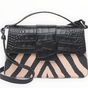 Vince Camuto Kali Crossbody Top handle - Zebra print